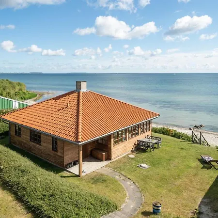 Botmar - 10m From The Sea In Funen By Interhome Ullerslev