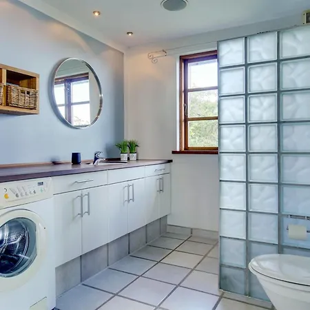 Botmar - 10m From The Sea By Interhome Nyaraló *